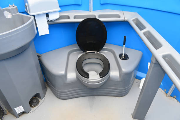 Best Temporary restroom rental  in St Louis Park, MN